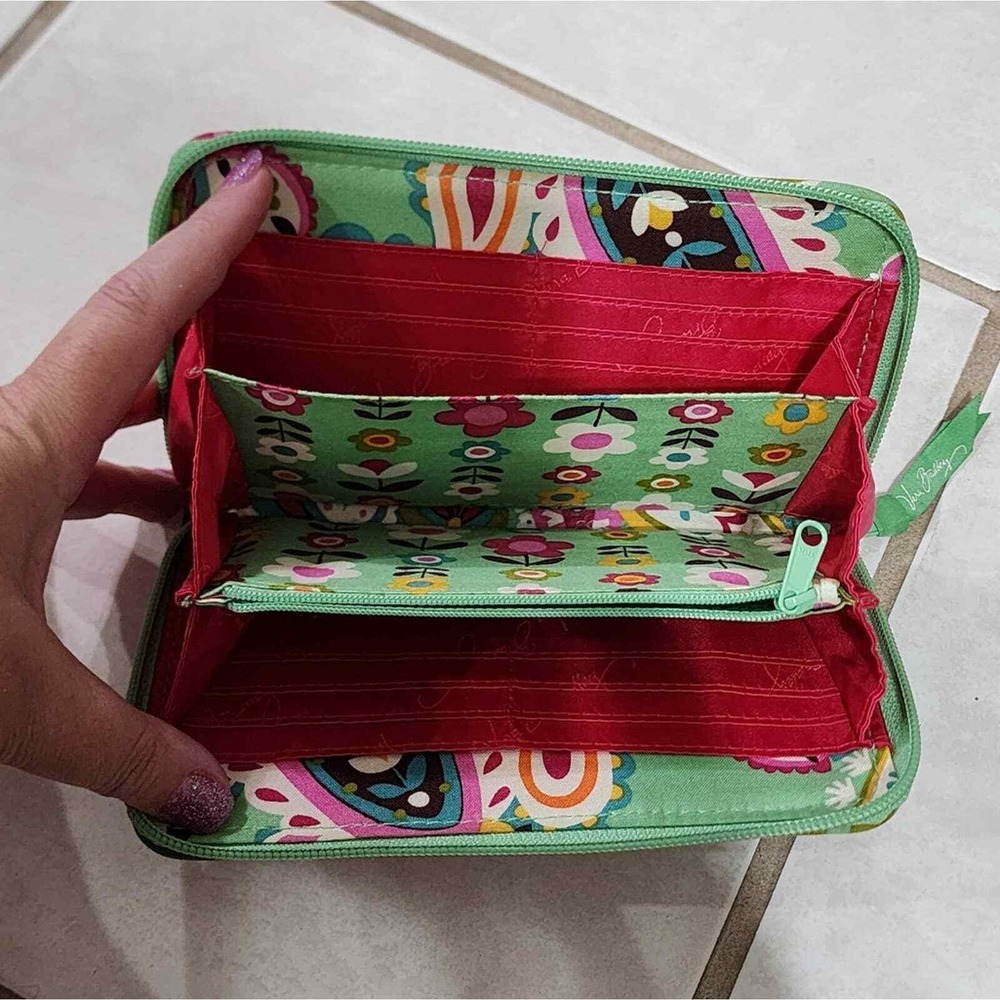 Vera Bradley Green and pink Accordion Wallet Tutti Frutti - Picture 5 of 9